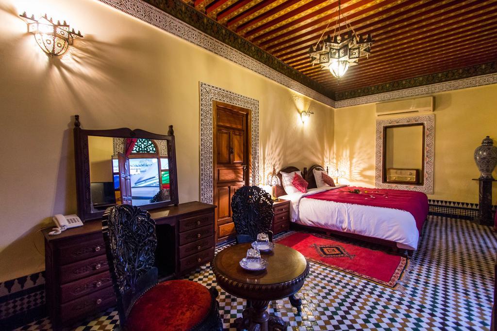 Riad Ibn Khaldoun Fez Exterior photo
